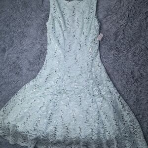 B. Smart Mint Lace Midi Dress